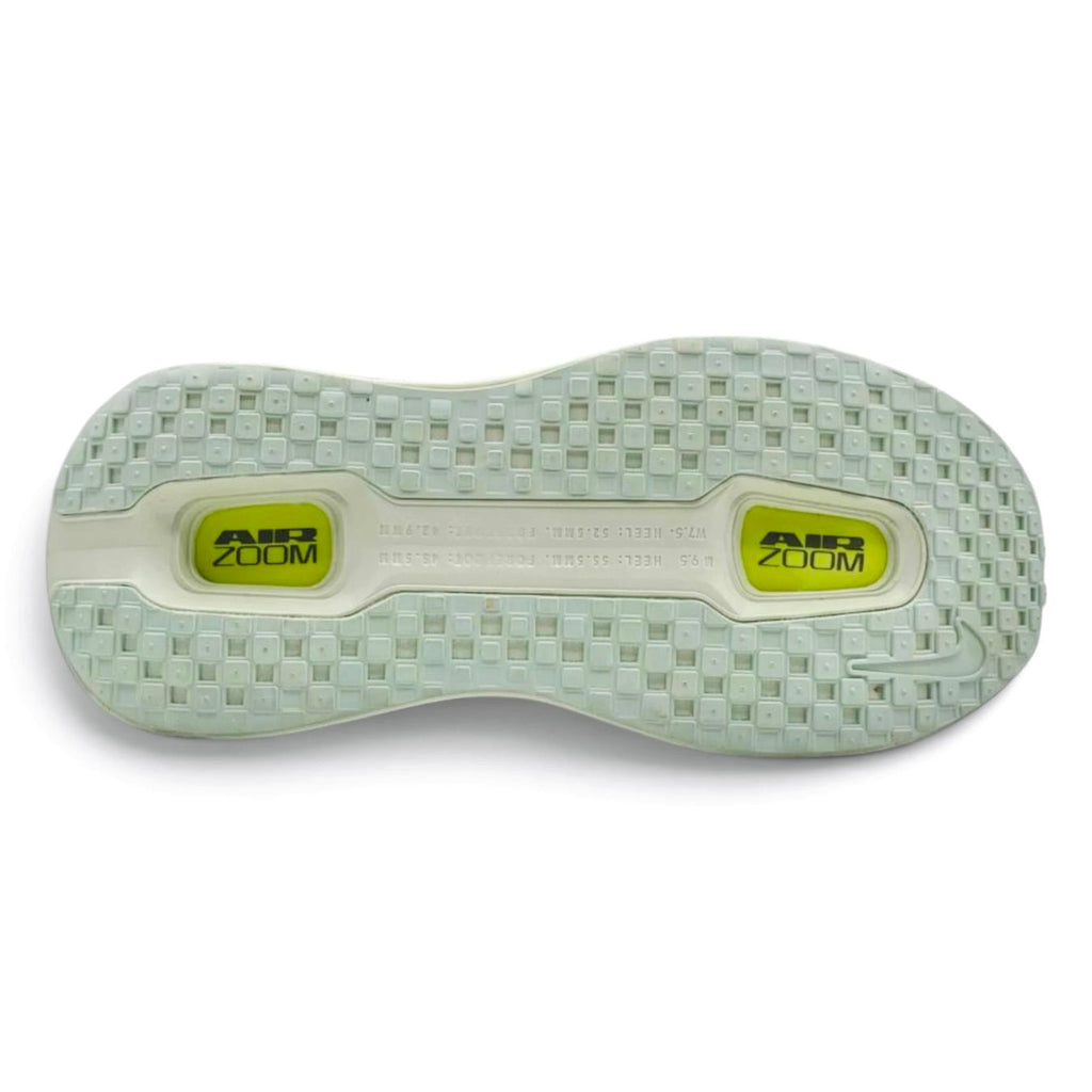 Nk Vomero Premium - Barely Volt