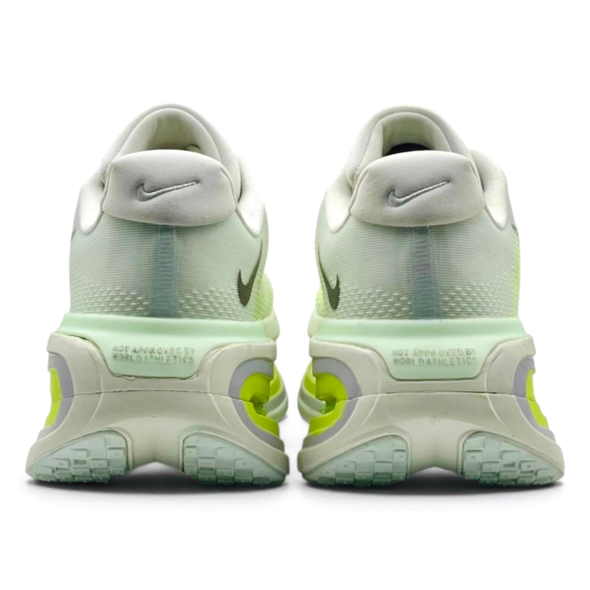 Nk Vomero Premium - Barely Volt