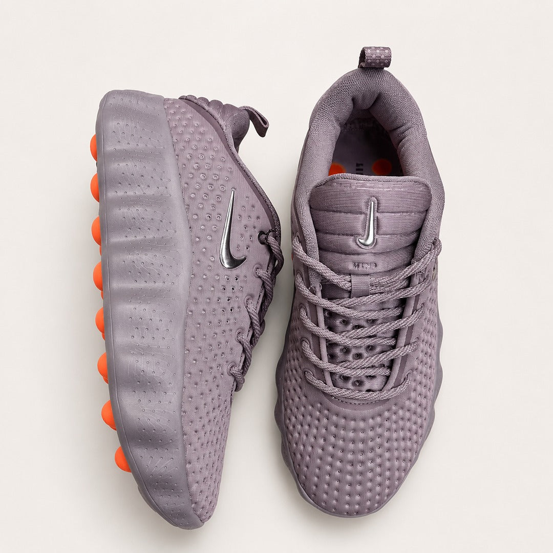 Nk MIND 002 PREGAME LIGHT VIOLET SHOES