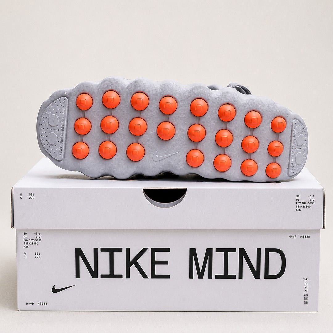 NK MIND 002 PREGAME SMOKE GREY SHOES