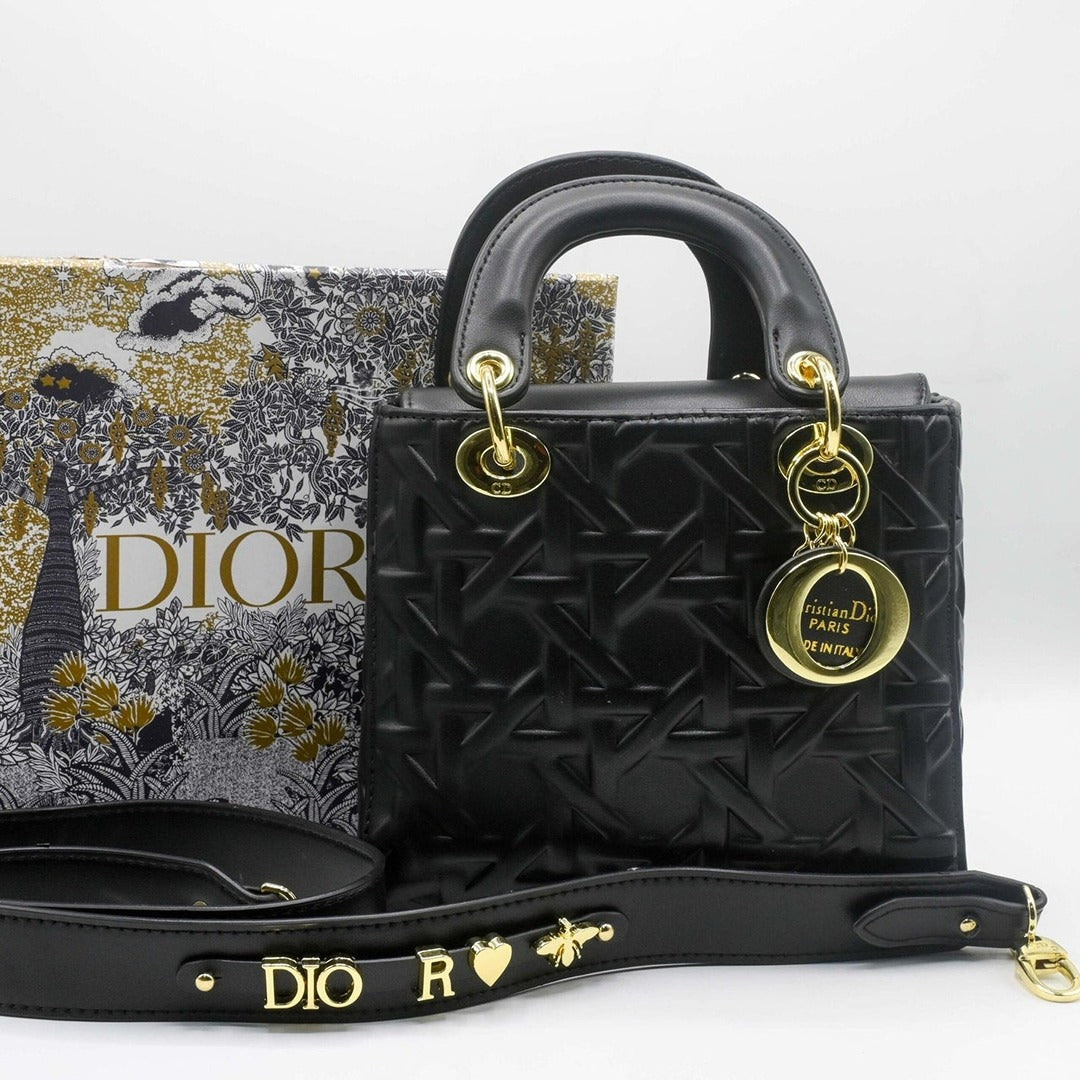 LAY DIOR CANNAGE PATTERN BAG