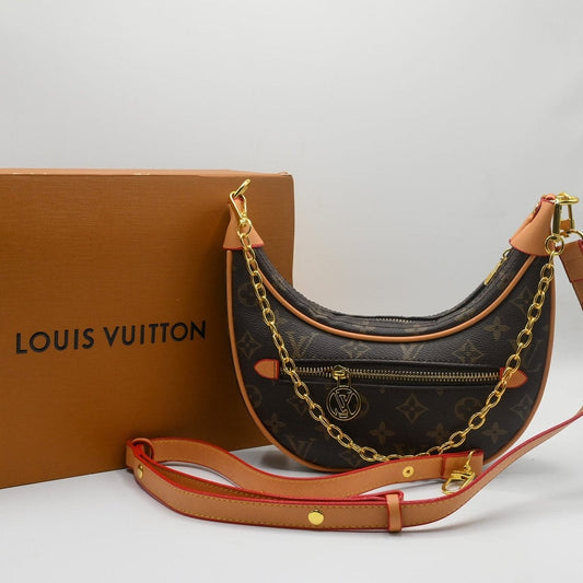 LIS VUITTON MONOGRAM CROSS BODY BAG