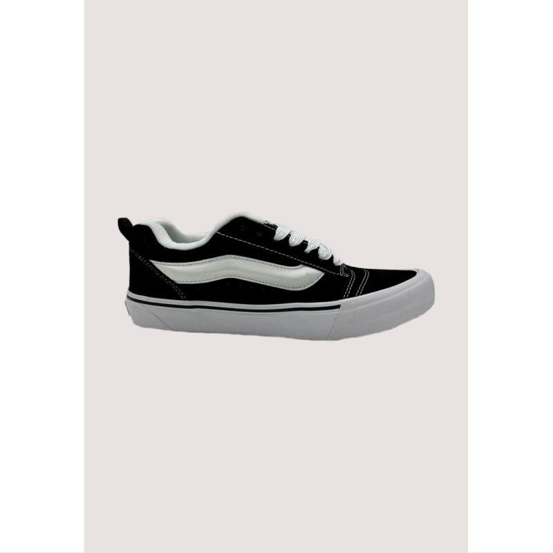 VANS KNU SKOOL BLACK-WHITE SHOES
