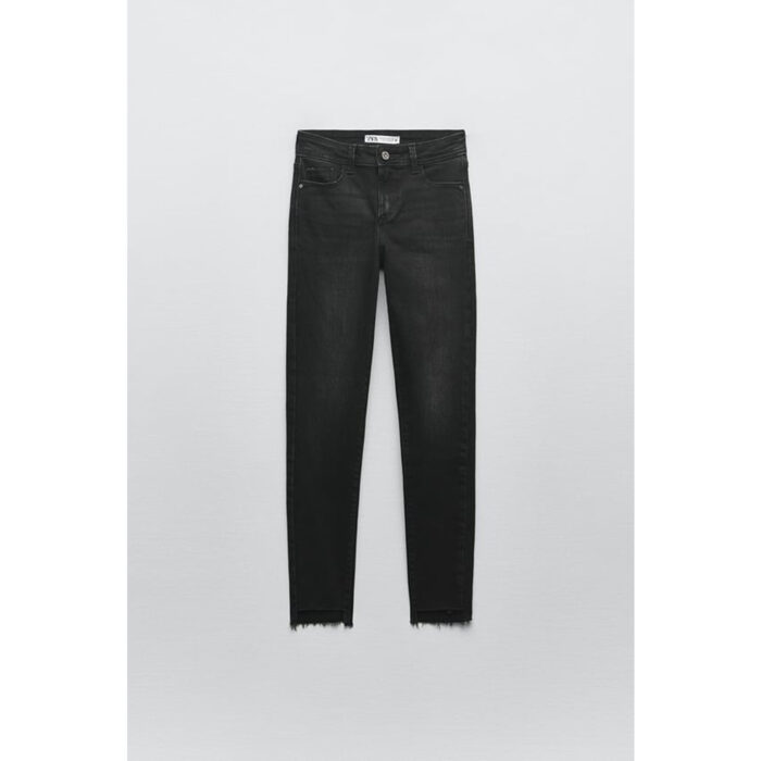 ZARA Black Mid Rise Crop Skinny Jeans