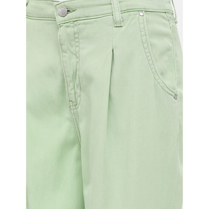 Guess Light Green Andrea Barrel Relaxed Mom Jeans