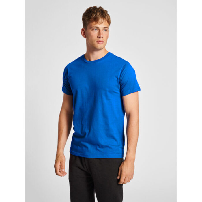 SM Shocking Blue Basic Round Neck T-Shirt