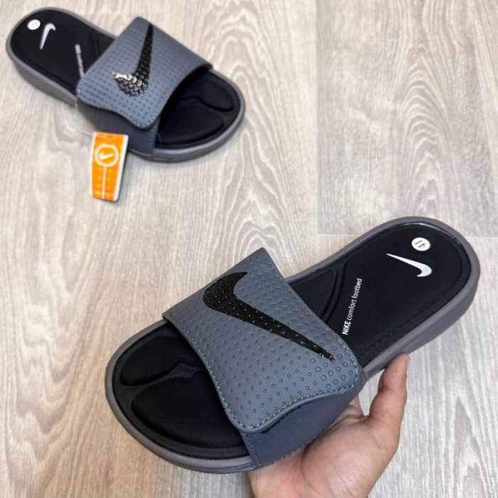 NIKE GREY-BLACK COMFORT FOOTBED SLIPPER